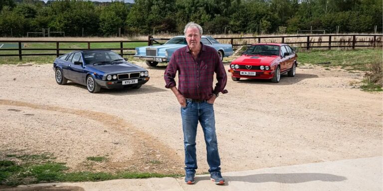 Jeremy Clarkson prodaje tri klasika koja je vozio u emisiji “The Grand Tour” Jeremy Clarkson prodaje tri klasika koja je vozio u emisiji "The Grand Tour"
