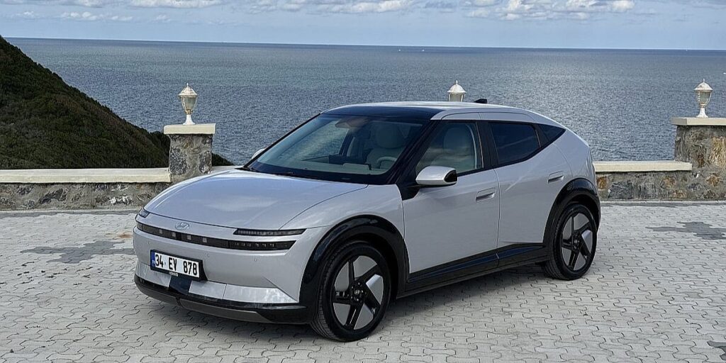 Neobičan format koji elektrifikaciju čini pristupačnijom Neobičan format koji elektrifikaciju čini pristupačnijom
