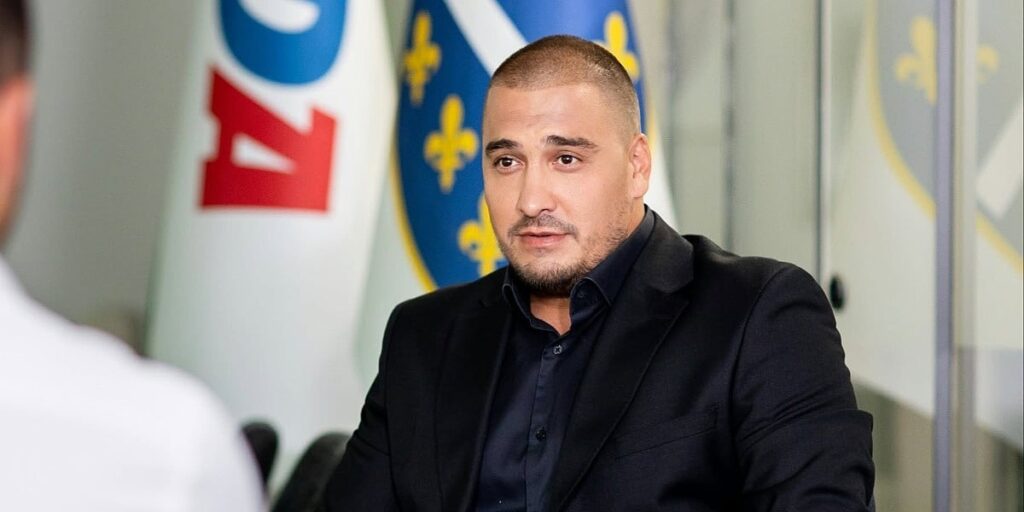 Trojka je već pokušala kupiti zastupnike u KS, Čović je obećao da neće ponoviti grešku s formiranjem vlasti Trojka je već pokušala kupiti zastupnike u KS, Čović je obećao da neće ponoviti grešku s formiranjem vlasti
